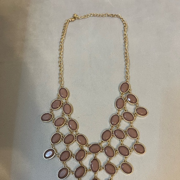 $4 ADD ON ITEM - Necklace - Picture 3 of 4